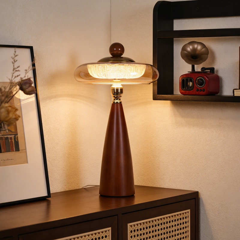 Desk Setup Vintage - Lampada da Tavolo Vintage Americana di
