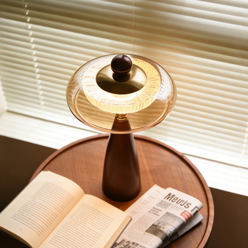 Lampada da Tavolo Vintage Amer - Desk Setup Vintage recensione e prezzo