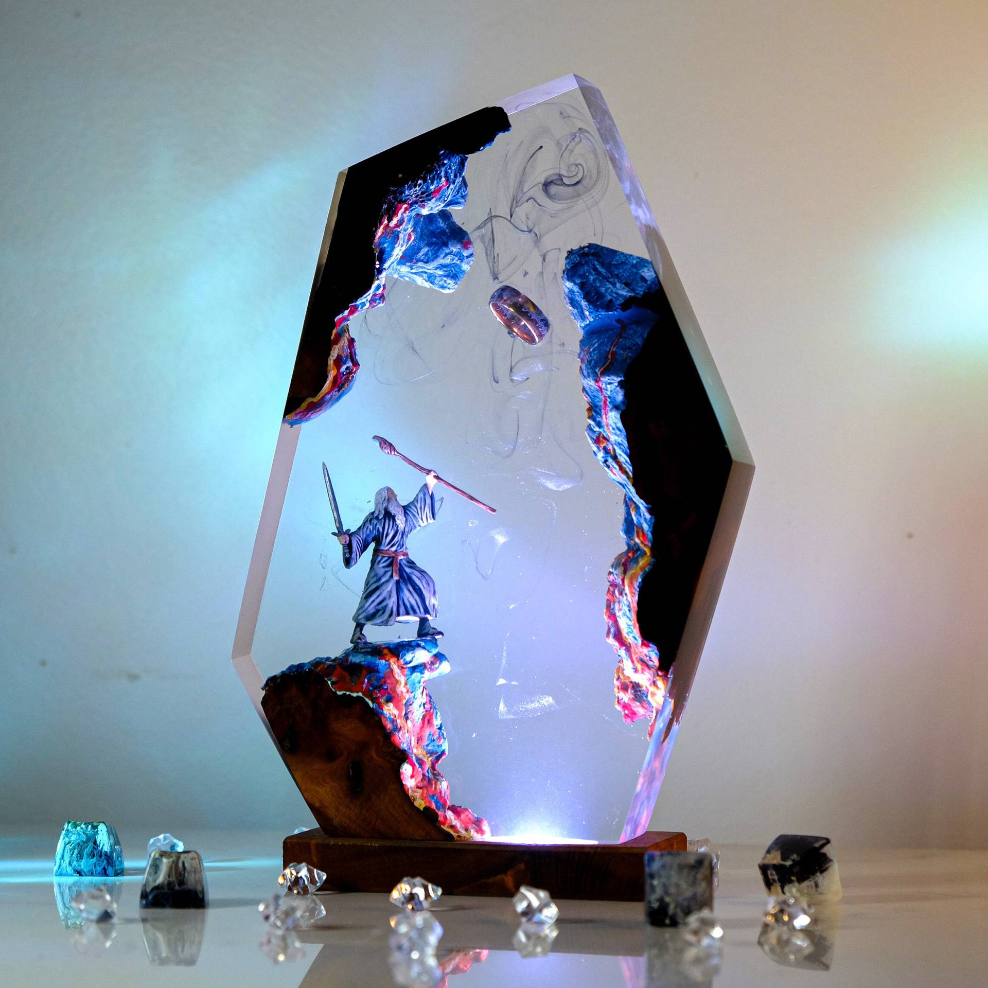 Lampada da Tavolo in Resina co - Desk Setup Equipment recensione e prezzo