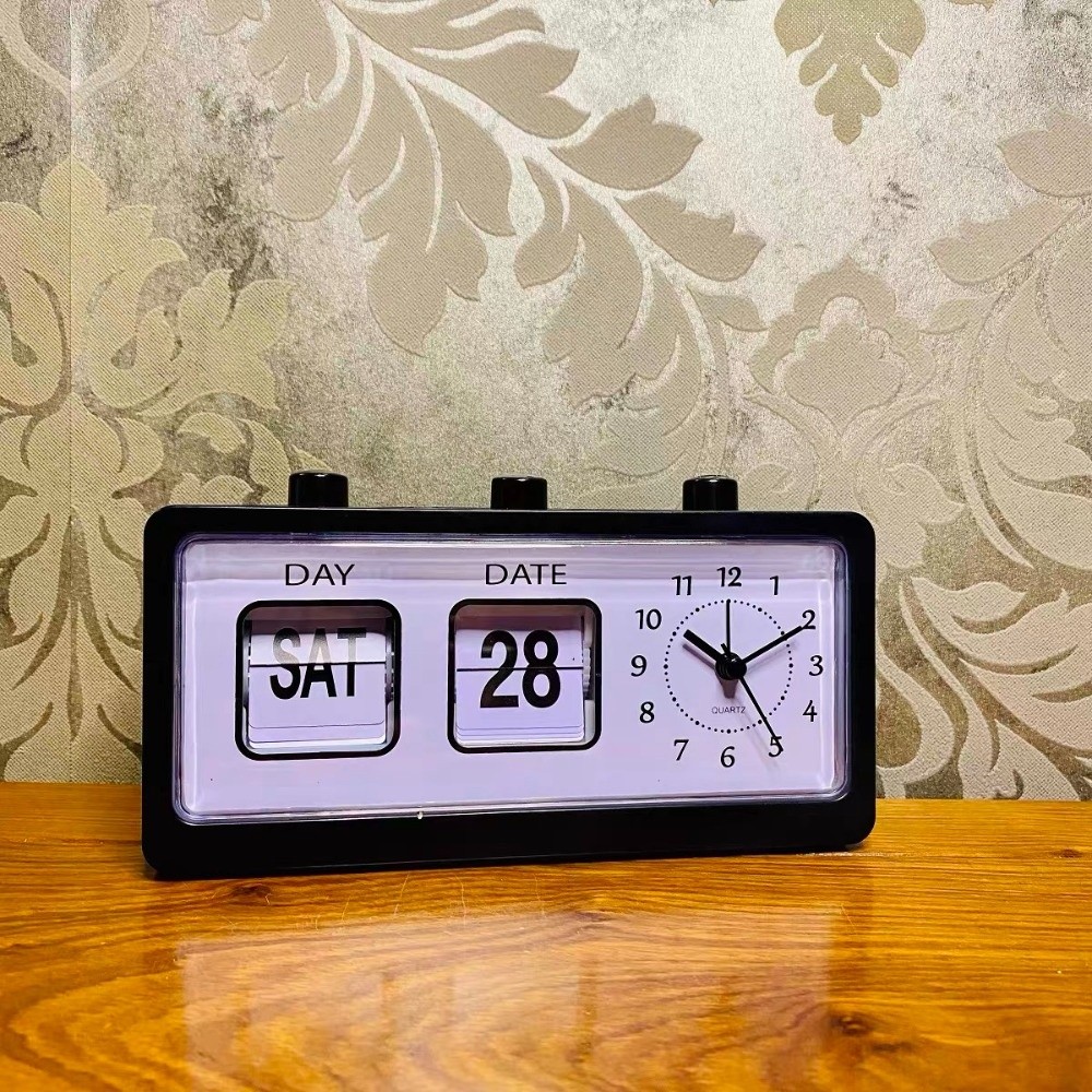 Orologio Calendario Elettronic - Desk Setup Vintage recensione e prezzo